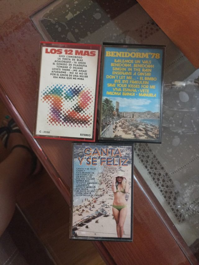 Cassettes canciones verano años 70