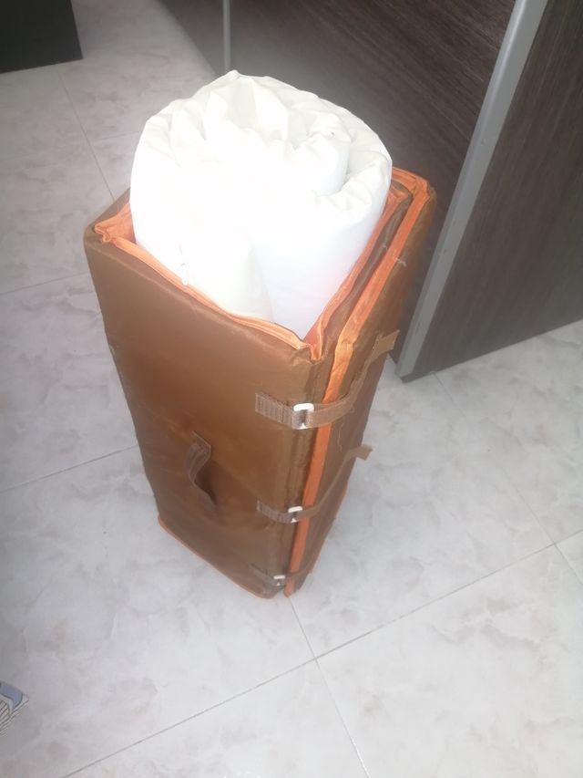 Cuna, colchón y somier de viaje bebé