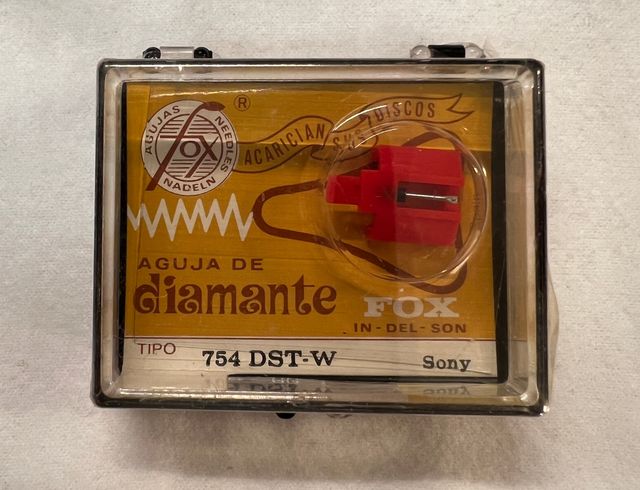 Aguja tocadiscos magnética DIAMANTE FOX 754 DST-W