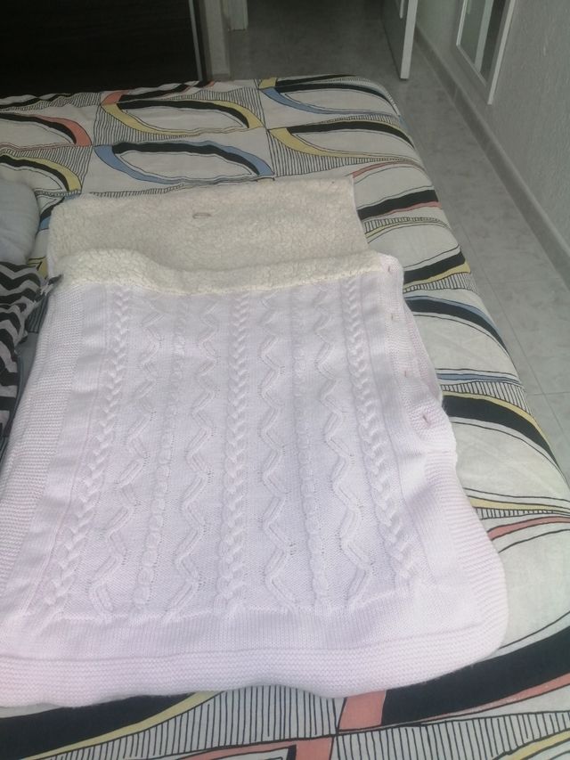 Saco de forro polar bebé capazo