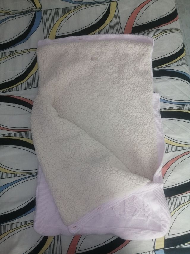 Saco de forro polar bebé capazo