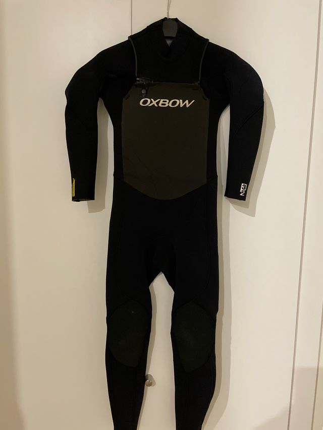 Neopreno niño marca Oxbow 3/2 mm. Talla 8