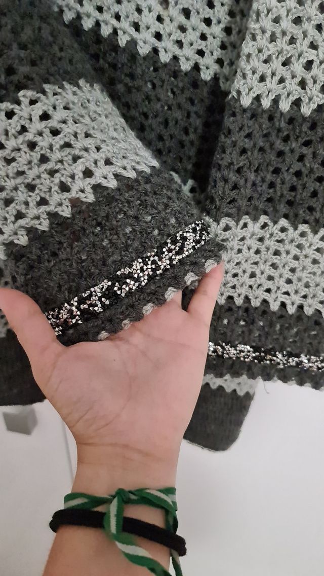 Abrigo crochet handmade gris