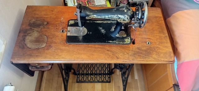 Máquina de coser Singer 