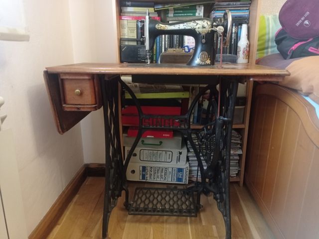 Máquina de coser Singer 