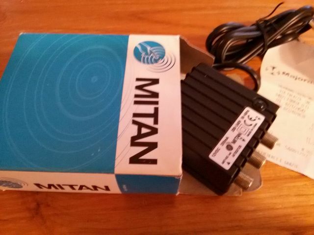 alimentatore 12 volts a 2 uscite