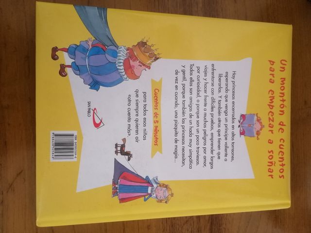 Hadas príncipes y princesas