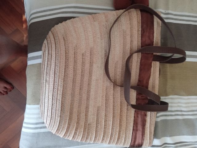 Bolso de rafia