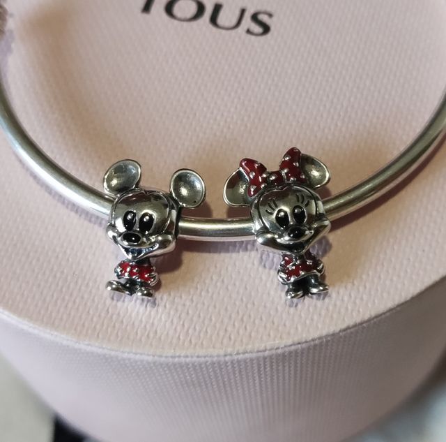 Charms Mickey y Minnie nuevos a estrenar
