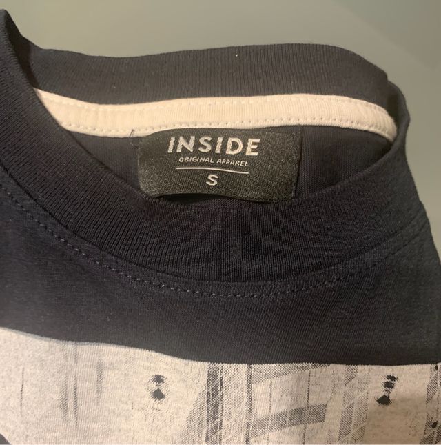 Camiseta Inside. Manga Larga Talla S