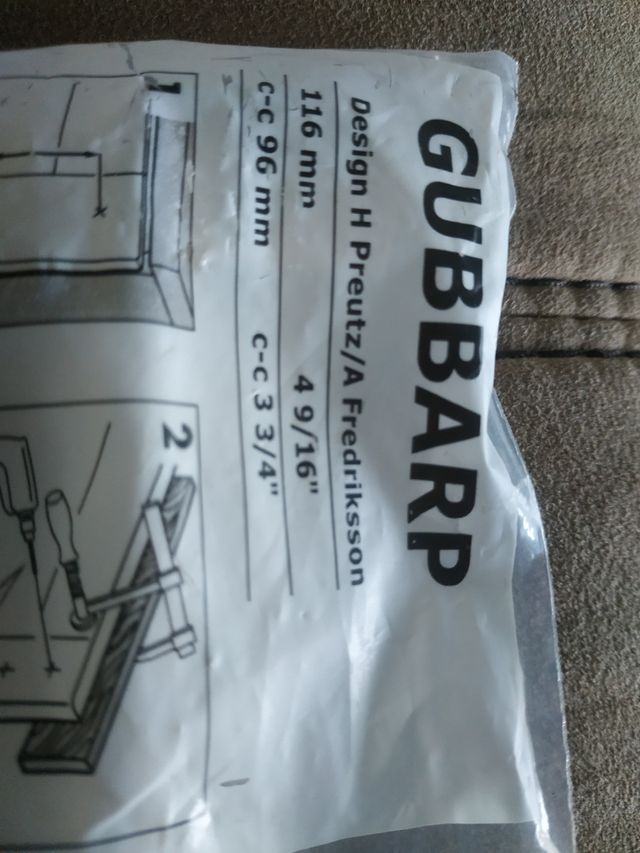 tiradores blancos para puertas