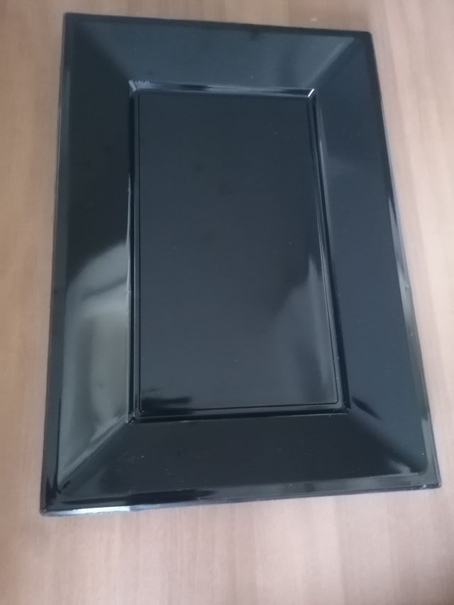 cuencos en plastico duro brillante