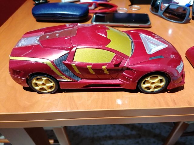 Coche teledirigido Iron Man 2