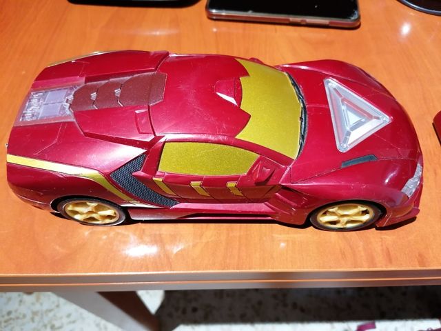 Coche teledirigido Iron Man 2