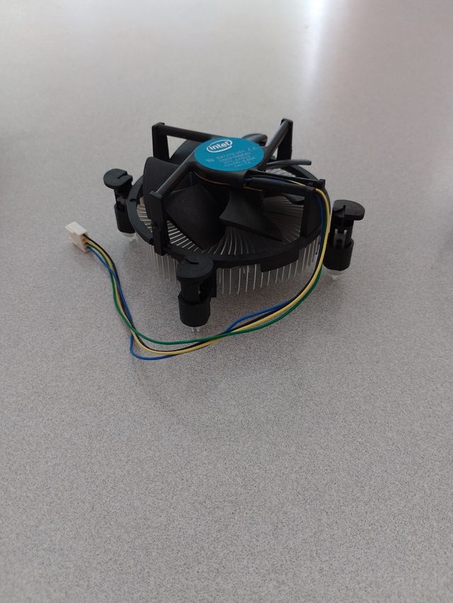 Disipador Intel para sockets H