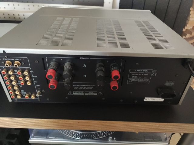 Amplificador ONKYO INTEGRA A-9911