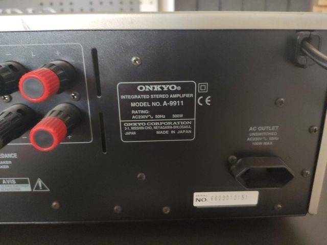 Amplificador ONKYO INTEGRA A-9911