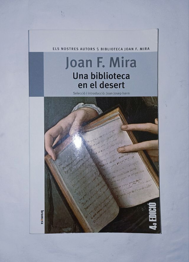 Una biblioteca en el desert Joan F. Mira