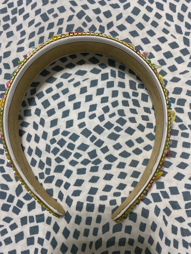 Diadema colores sin estrenar 