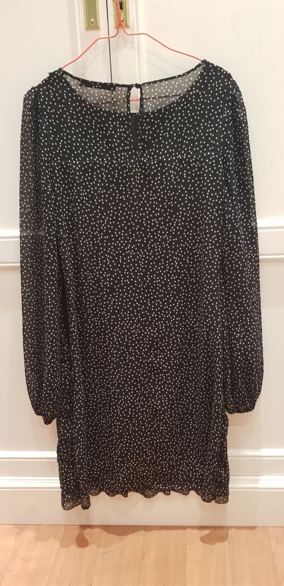 Vestido de lunares topos