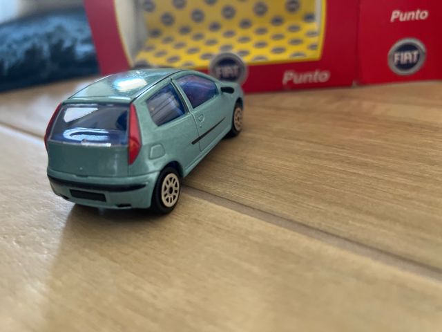 Modellino FIAT PUNTO