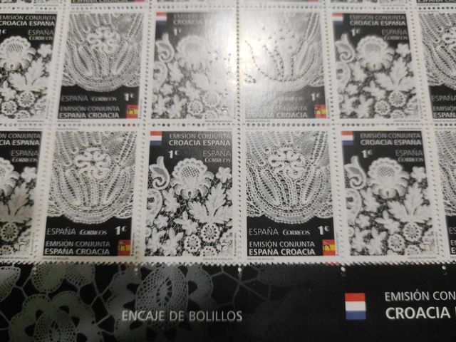 Pliego encaje de bolillos España Croacia