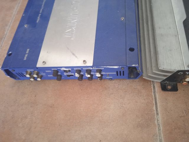 vendo amplificadores y 2 altavoces de marca