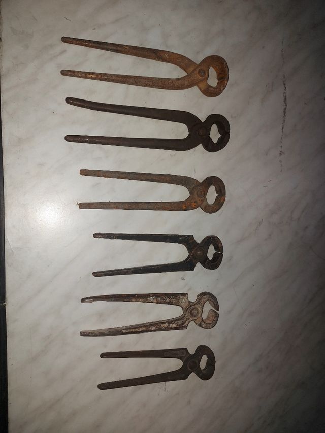 tenazas antiguas