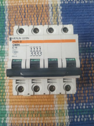 Disjoncteur Schneider Merlin Gerin Multi 9 C60N C16A - 2 Modules - Occasion Fonctionnel