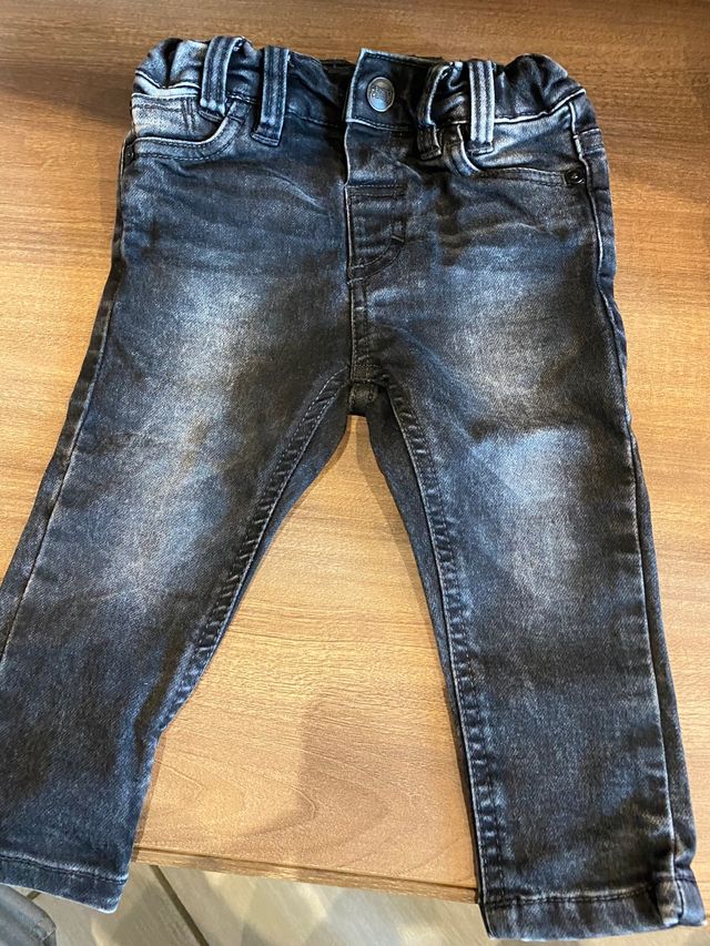 Pacchetto vestiti per bimbo taglia 12/18mesi