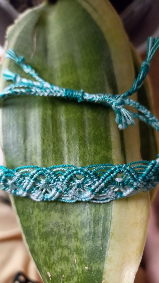 Pulsera turquesa de macramé