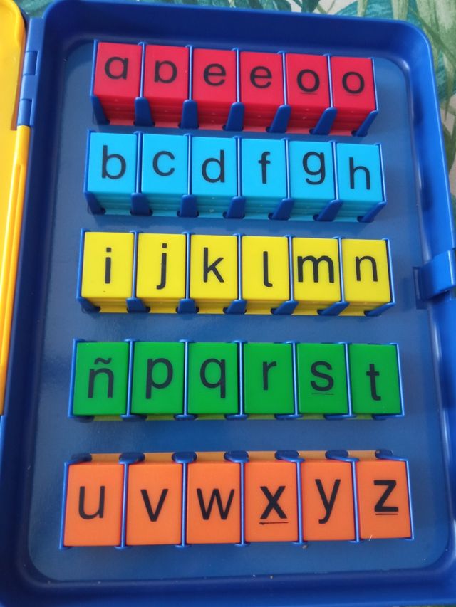 Juego maletín "Diset"