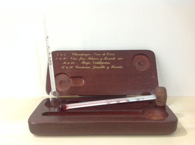 Termómetro de vino con pipeta