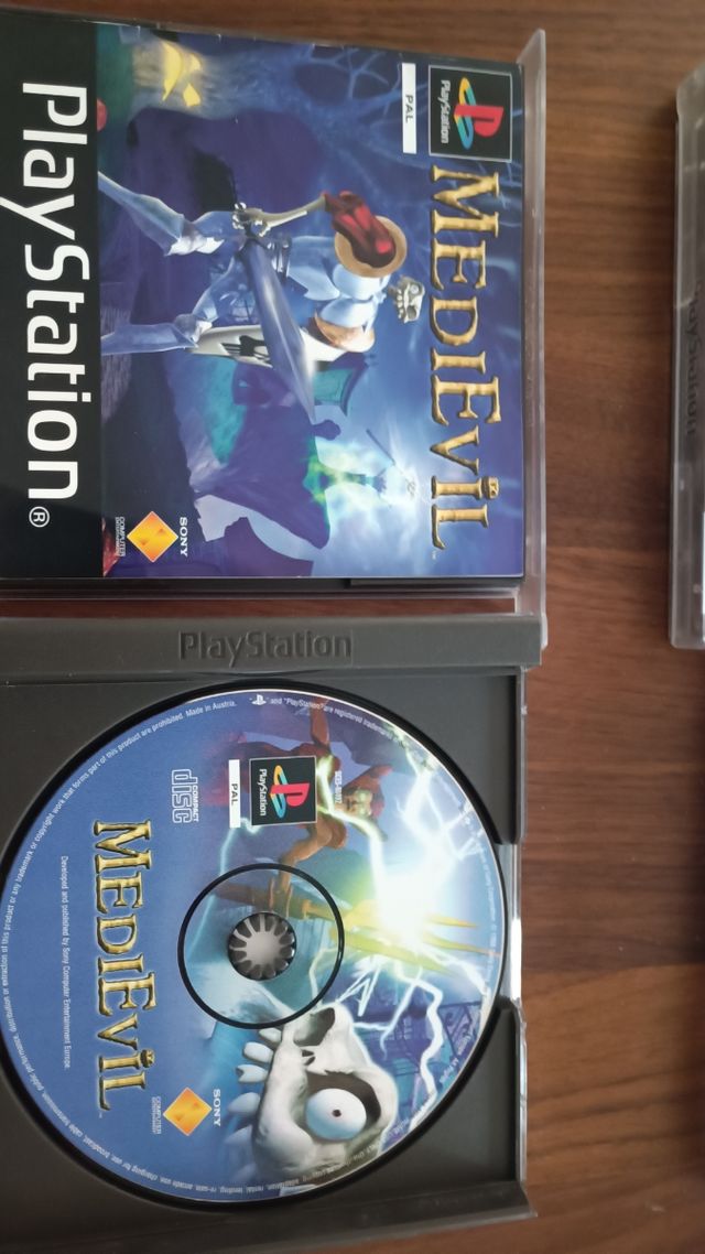 MEDIEVIL PLAY STATION 1 PS1