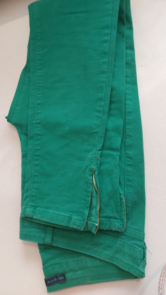 pantalon verde