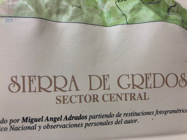 Mapa en relieve del circo de gredos (Avila)