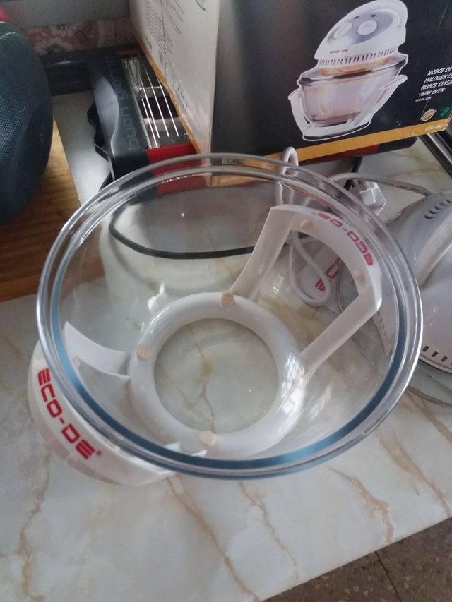 Robot de cocina. MINI OVEN.