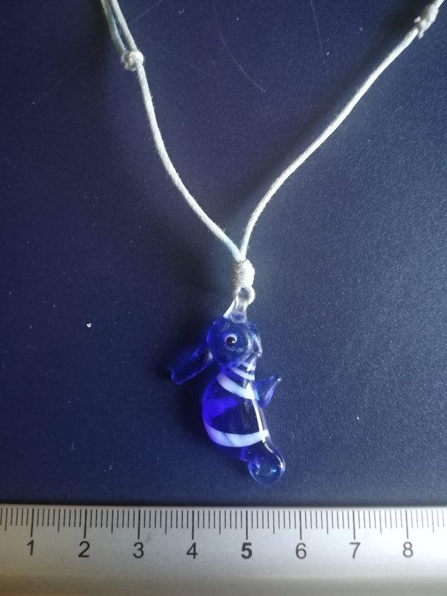Collanina cavalluccio marino vetro blu