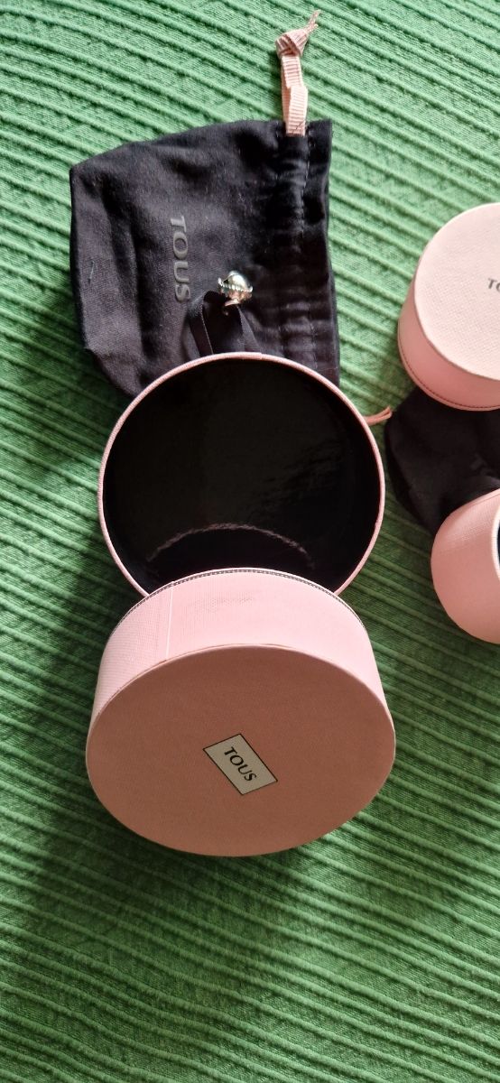 Cajas Tous y bolsas. Lote completo