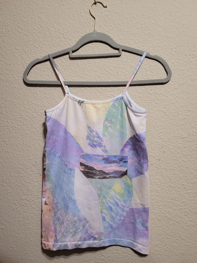Camiseta tonos pastel Roberto Cavalli.