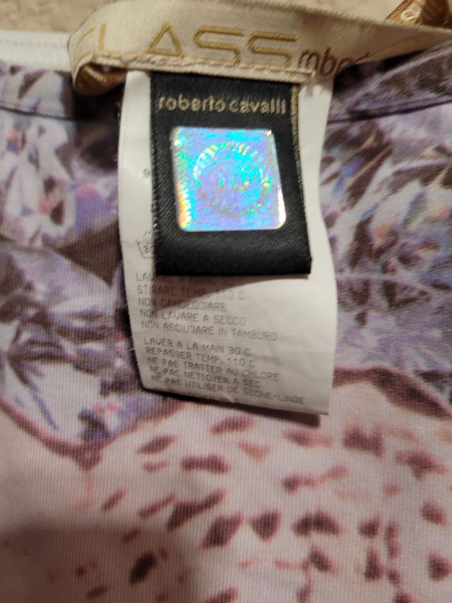 Camiseta tonos pastel Roberto Cavalli.