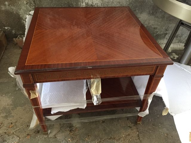 Mesa herrainz palma de caoba y bronce con cajon su