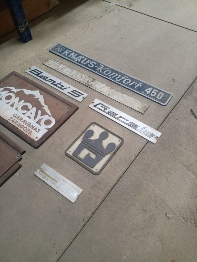 Chapa De Modelos De Caravanas 679 685 019