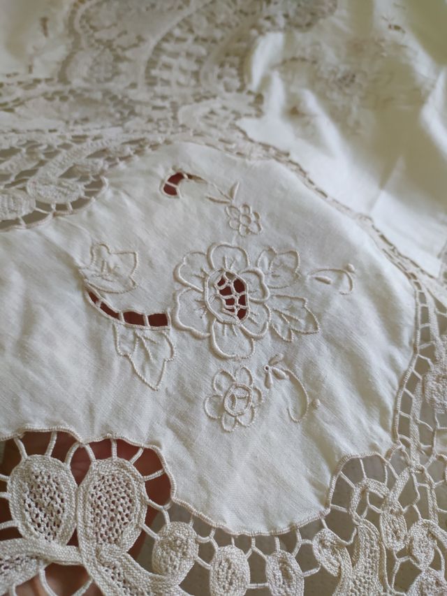 Coperta ricamata panna doble bordada de lil