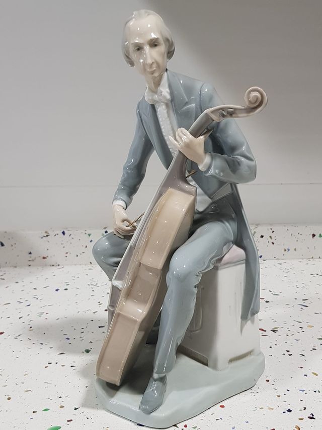 LLADRÓ C1617. 4651 VIOLONCELISTA