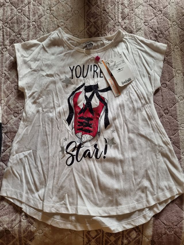 T-shirt bambina 4-5 anni, nuova