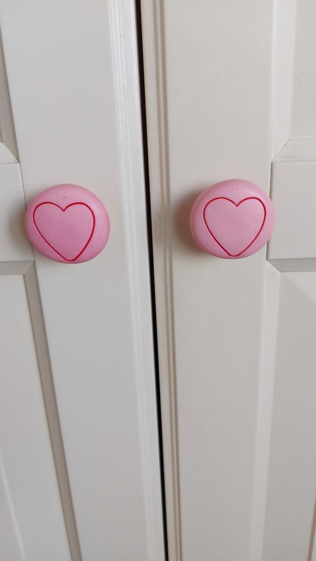 Tiradores para mueble.