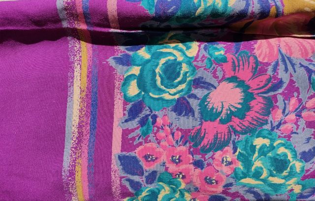 Restos de tela preciosa para hágalo usted mismo