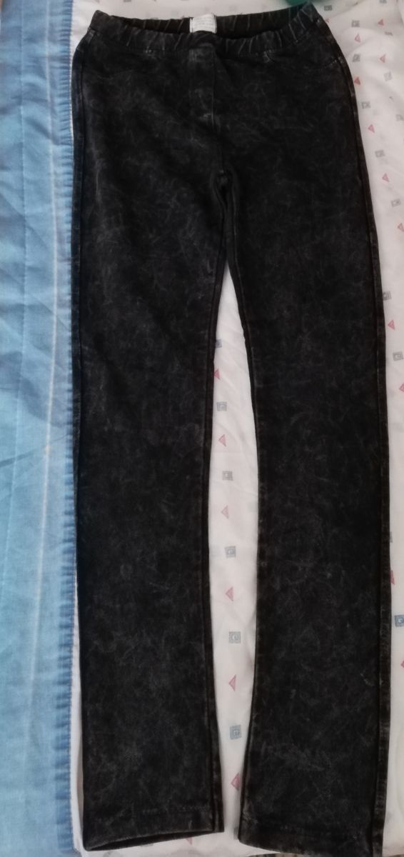 Vaqueros negros elásticos 