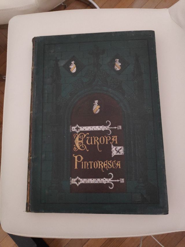 Libros de grabados antiguos.